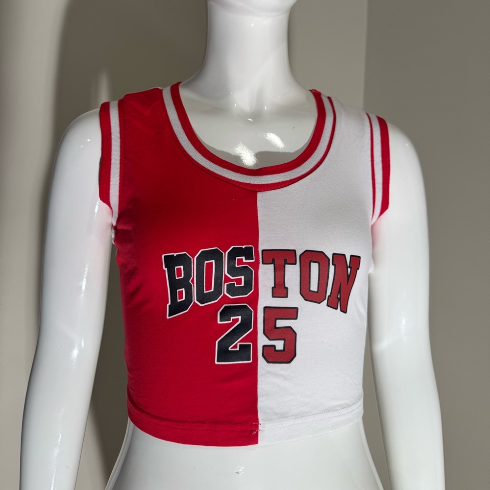 SHEIN Red and White Sleeveless Graphic Crop Jersey